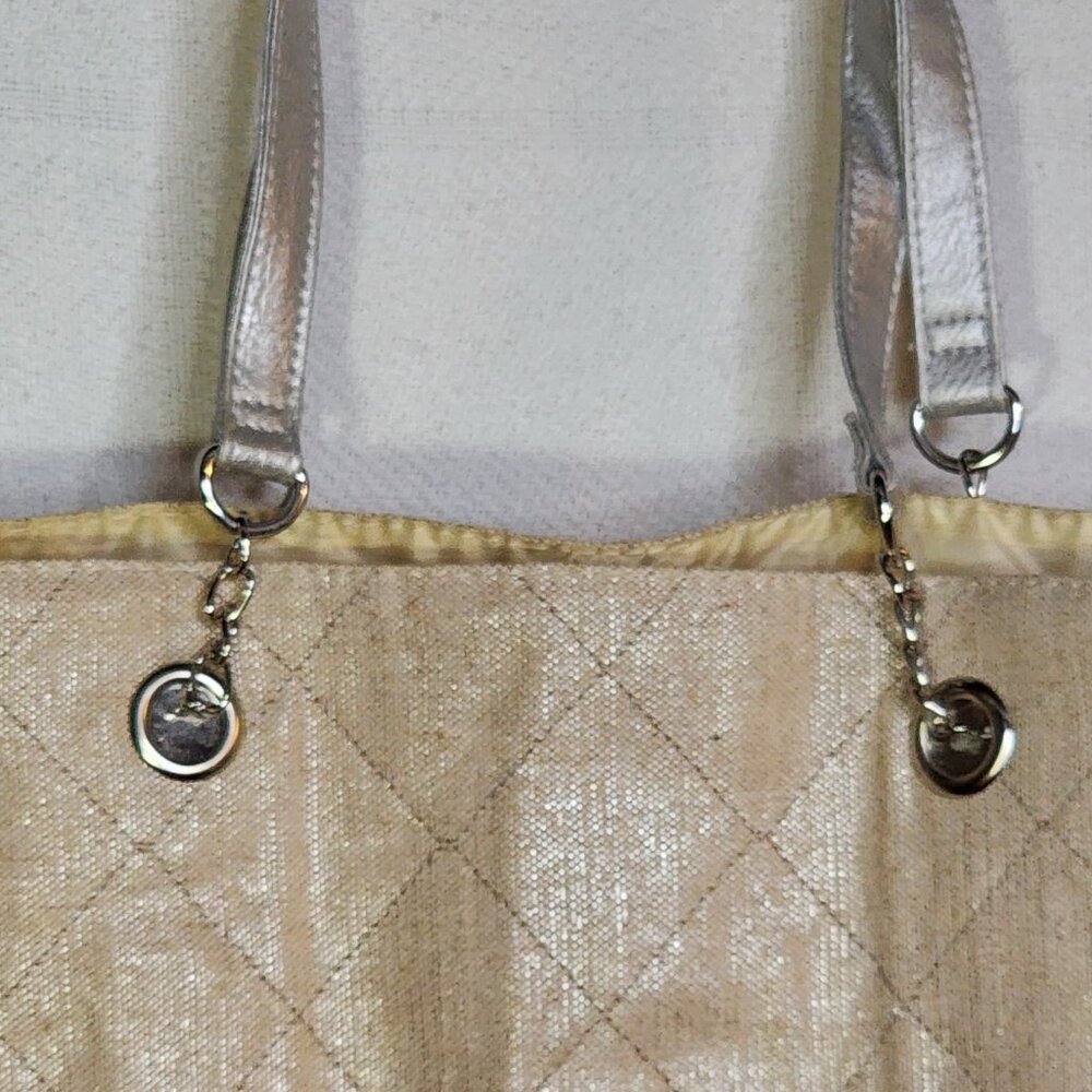 Ulta Beauty Linen Silver PVC Trimmed Poly Lined Quilted Snap Closure Tote Bag - Picture 2 of 16